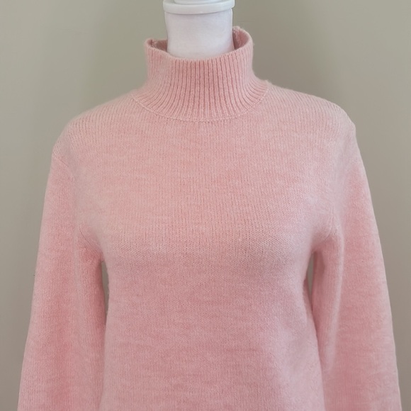 Tuckernuck Hyacinth House Pink Cameron Turtleneck Sweater New Size XS - Picture 3 of 7